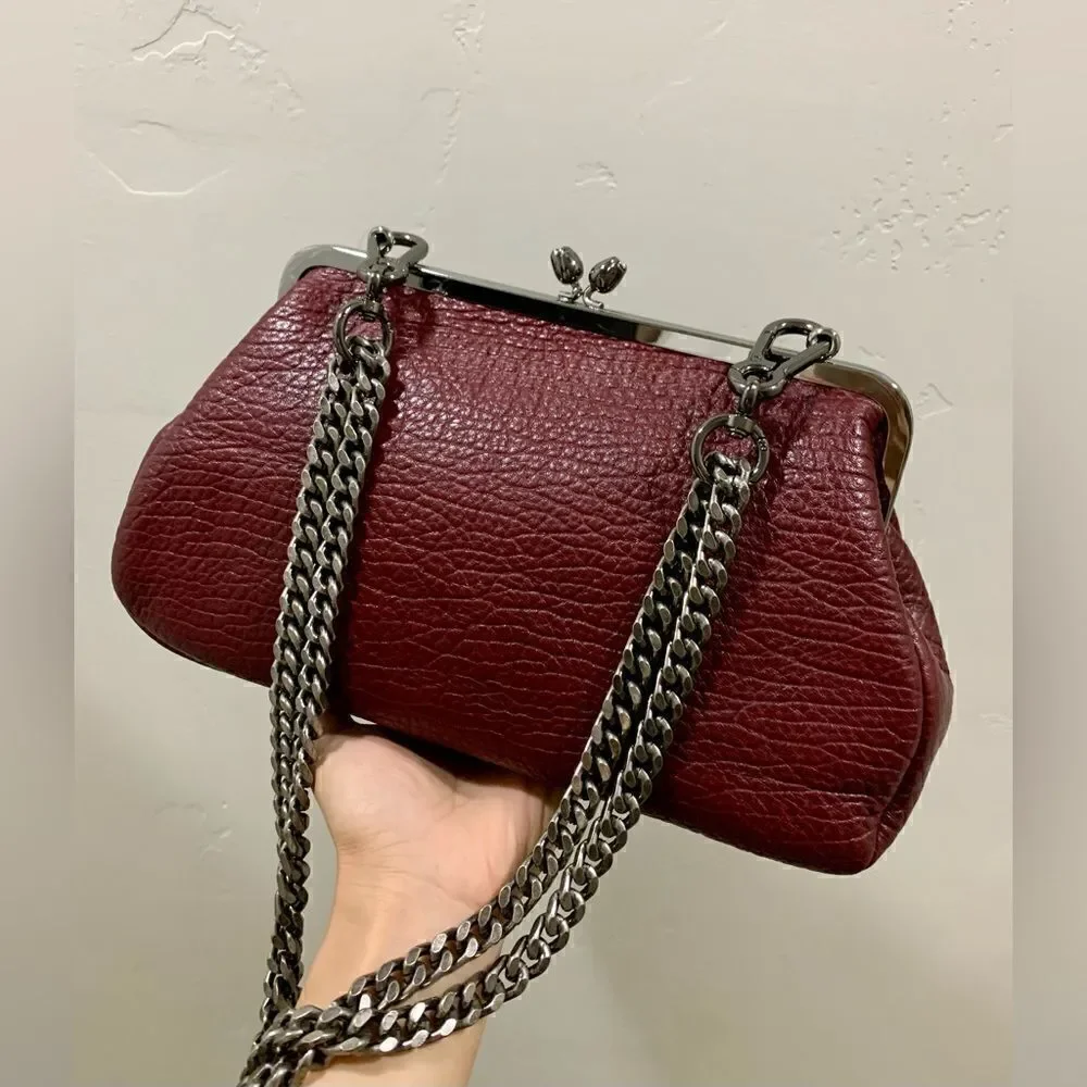 Handmade Genuine Premium Cowhide “Tulip” Kisslock Wristlet/Shoulder Bag
